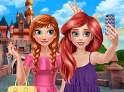 Anna and Ariel BFF Selfie