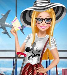 Ellie Travelling Expert