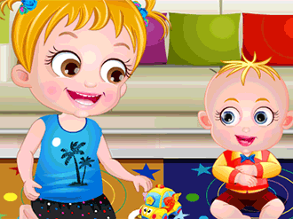 Baby Hazel Kitchen Fun