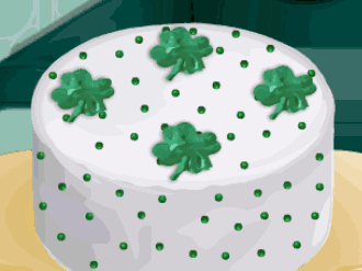 Cooking with Hazel: Shamrock Cake