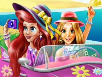 Princesses Beach Trip Dressup