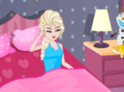 Elsa's Roommate Revenge