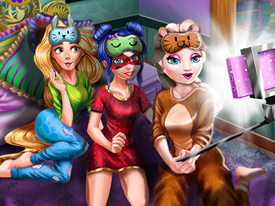 BFFs Sleepover Selfie