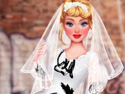 Princesses: Trash My Wedding Dress